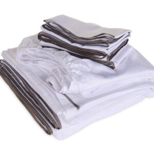 Bianco Naturale White with Ontanno Grey Baggio Piping Italian Sateen California Set